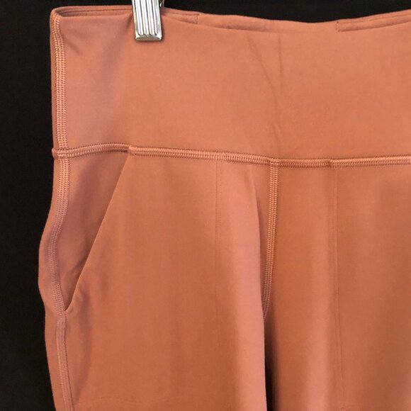 New. Cozy Lululemon Joggers: Size 2 - Picture 4 of 10